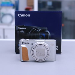Canon Powershot SX740 HS - Mới..