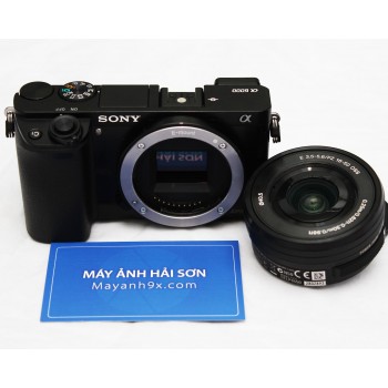 Sony A6000 + Kit 16-50mm f/3.5..