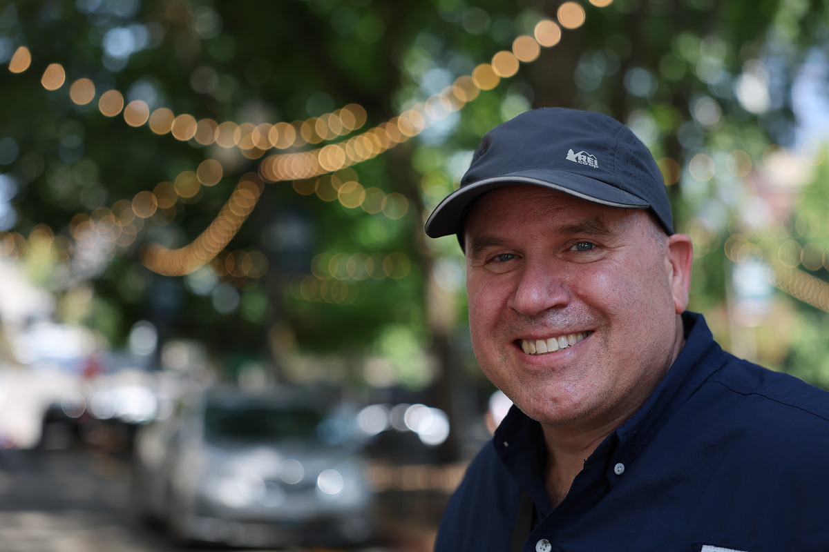 Ảnh mẫu từ Canon R5 Mark II - Chụp chân dung từ RF 24-70mm F/2.8L USM