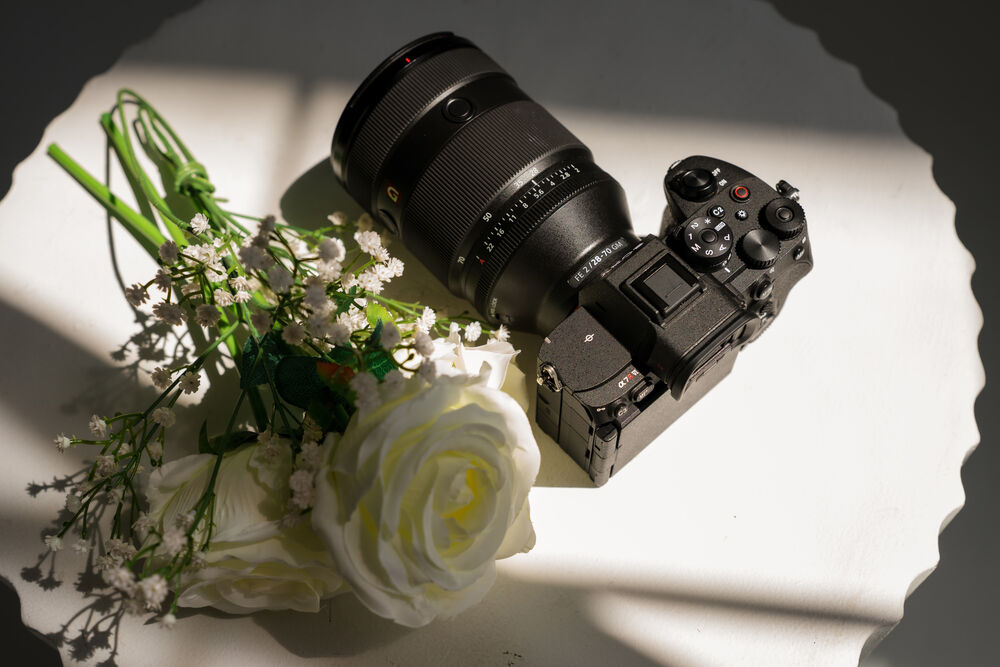 Thiết kế Sony A7R VI chuyên nghiệp - Máy Ảnh 9X